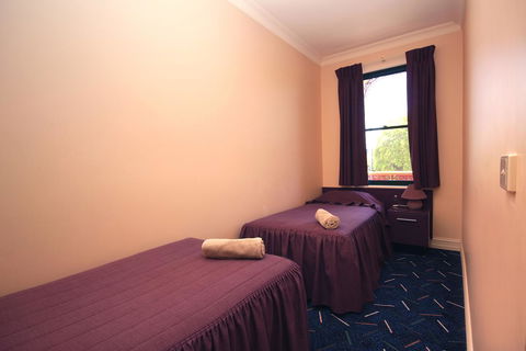 Mitchell River Tavern - Accommodation Cooktown 25