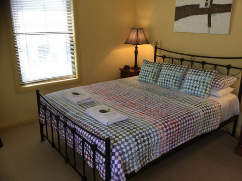 At The Beach Apartments - Accommodation Cooktown 2