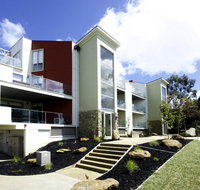 Phillip Island Towers - Accommodation Cooktown