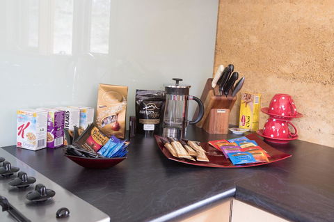Bundjil Studio - Accommodation Cooktown 3