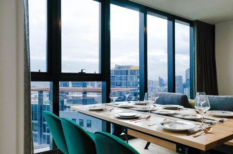 Deluxe Sea Views Apartment - Accommodation Cooktown 17