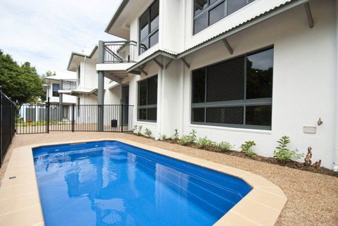Woodville Beach Townhouse 6 - Accommodation Cooktown 5