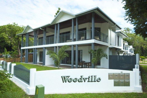 Woodville Beach Townhouse 6 - Accommodation Cooktown 0