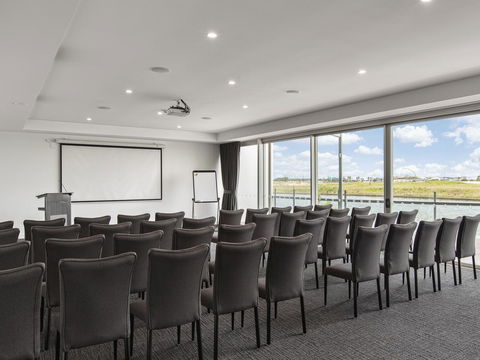 Mercure Sunshine Coast Kawana Waters - Accommodation Cooktown 43