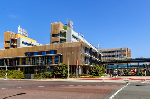 Mercure Sunshine Coast Kawana Waters - Accommodation Cooktown 1