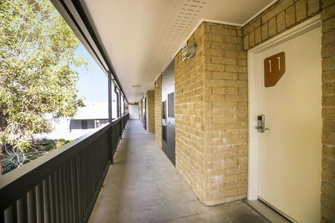 Nightcap At Kawana Waters Hotel - Accommodation Cooktown 15