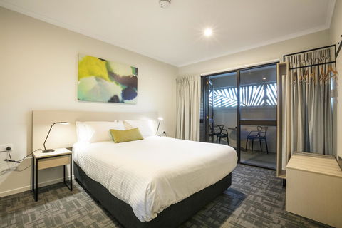 Nightcap At Kawana Waters Hotel - Accommodation Cooktown 41