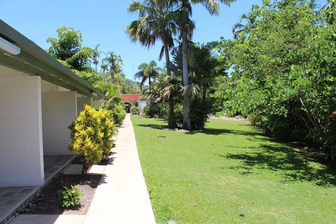 Amaroo On Mandalay, Magnetic Island - Accommodation Cooktown 37