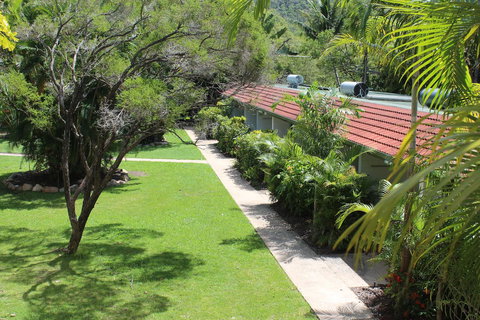 Amaroo On Mandalay, Magnetic Island - Accommodation Cooktown 38