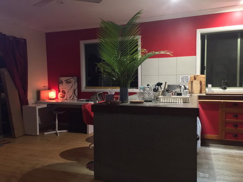 KiteSurf 1770 Beach House - Accommodation Cooktown 11