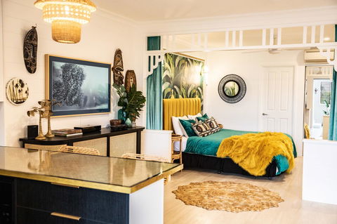 NOMAD - Luxe Apartment - Accommodation Cooktown 0