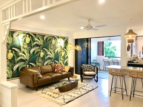 NOMAD - Luxe Apartment - Accommodation Cooktown 5