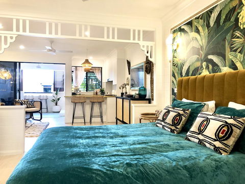 NOMAD - Luxe Apartment - Accommodation Cooktown 25