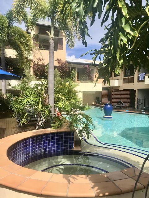 NOMAD - Luxe Apartment - Accommodation Cooktown 17