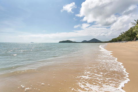 Agincourt Beachfront Apartments - Accommodation Cooktown 18