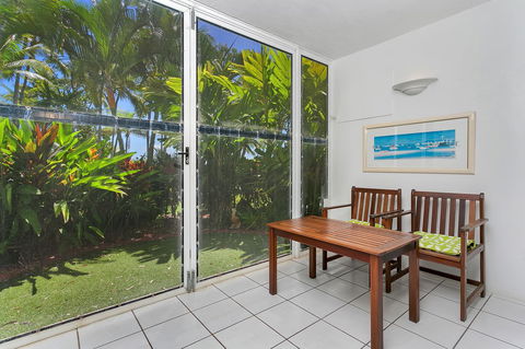 Agincourt Beachfront Apartments - Accommodation Cooktown 13