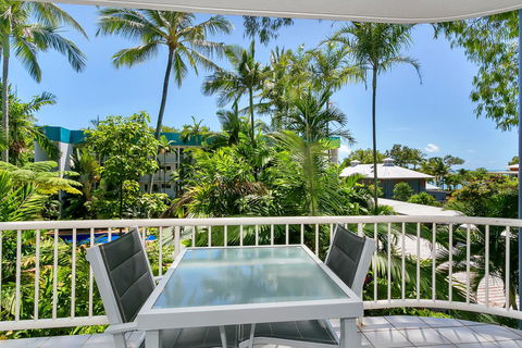 Agincourt Beachfront Apartments - Accommodation Cooktown 4