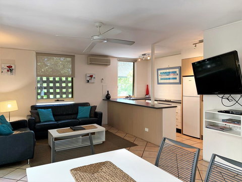 The Hastings Beach Houses - Accommodation Cooktown 9