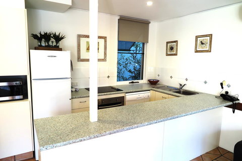 The Hastings Beach Houses - Accommodation Cooktown 37