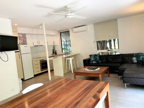 The Hastings Beach Houses - Accommodation Cooktown 5