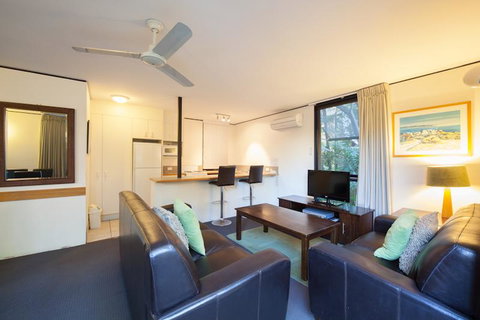 The Hastings Beach Houses - Accommodation Cooktown 15