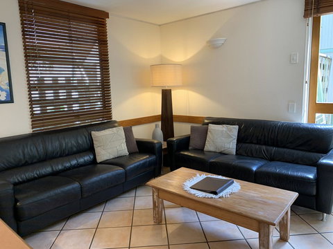 The Hastings Beach Houses - Accommodation Cooktown 2