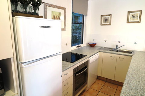 The Hastings Beach Houses - Accommodation Cooktown 40