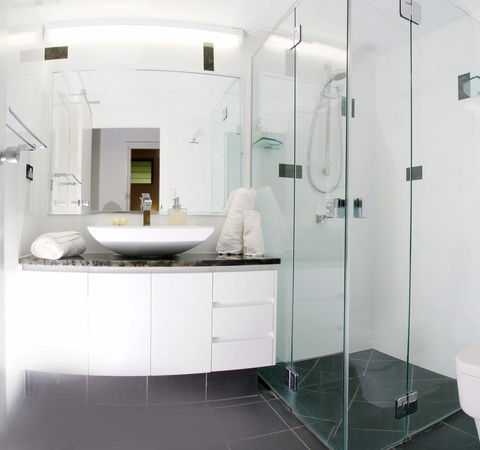 Poinciana 112 - Accommodation Cooktown 7