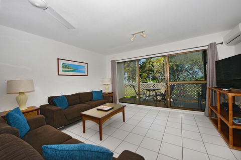 Seascape Holidays At Beachfront Terraces - Accommodation Cooktown 4