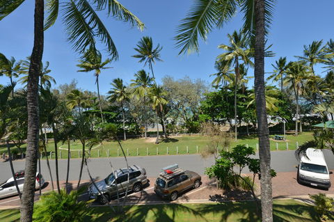 Seascape Holidays At Beachfront Terraces - Accommodation Cooktown 28