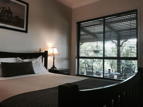 The Bearded Dragon Boutique Hotel - Accommodation Cooktown 0