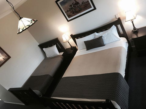 The Bearded Dragon Boutique Hotel - Accommodation Cooktown 3