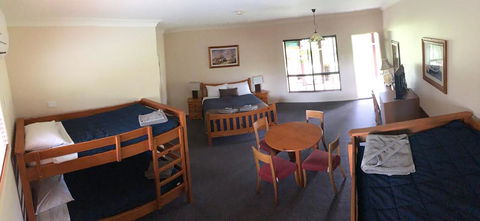 The Bearded Dragon Boutique Hotel - Accommodation Cooktown 10