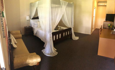 The Bearded Dragon Boutique Hotel - Accommodation Cooktown 9