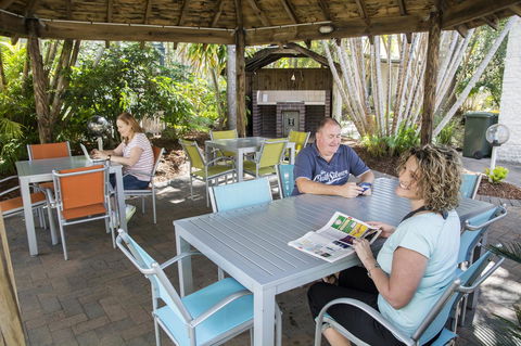 The Beach Motel Hervey Bay - Accommodation Cooktown 11