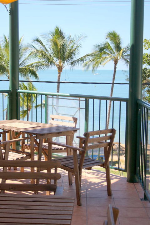 Magnetic Sunsets Resort - Accommodation Cooktown 1