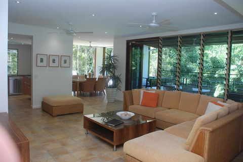 Sanctuary Palm Cove - Accommodation Cooktown 33