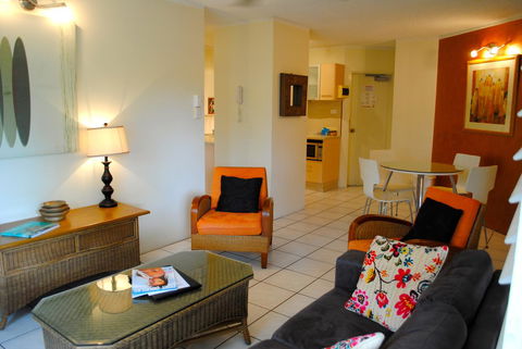 The Port Douglas Queenslander - Accommodation Cooktown 28