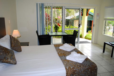 The Port Douglas Queenslander - Accommodation Cooktown 42
