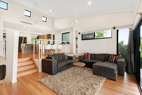 Shorelines - Accommodation Cooktown 12