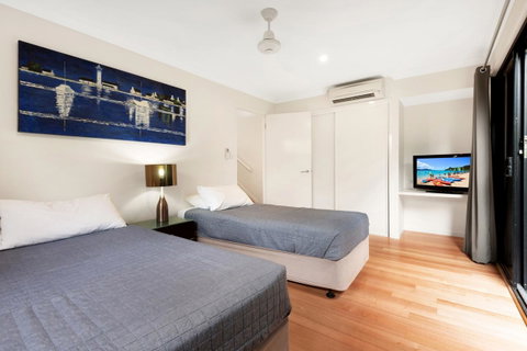 Shorelines - Accommodation Cooktown 7