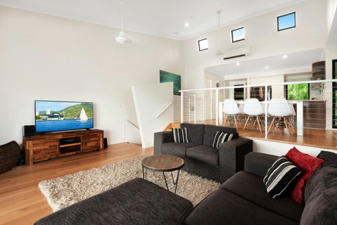 Shorelines - Accommodation Cooktown 11