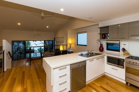 Shorelines - Accommodation Cooktown 23