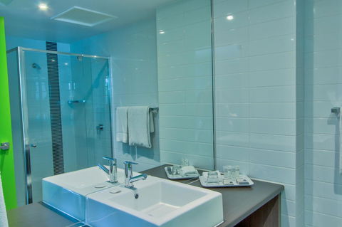 Mackay Oceanside Central Hotel Official - Accommodation Cooktown 13