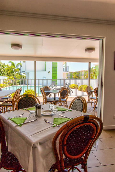 Mackay Oceanside Central Hotel Official - Accommodation Cooktown 6