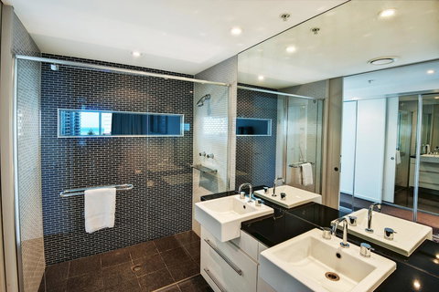 The Wave Resort - Accommodation Cooktown 36