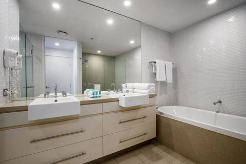 The Wave Resort - Accommodation Cooktown 7