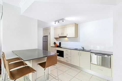 Mantra Aqueous On Port - Accommodation Cooktown 5