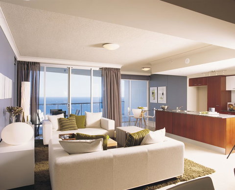 The Towers Of Chevron Renaissance - Holidays Gold Coast - Accommodation Cooktown 28