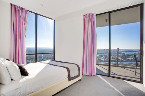 Mantra Circle On Cavill - Accommodation Cooktown 7